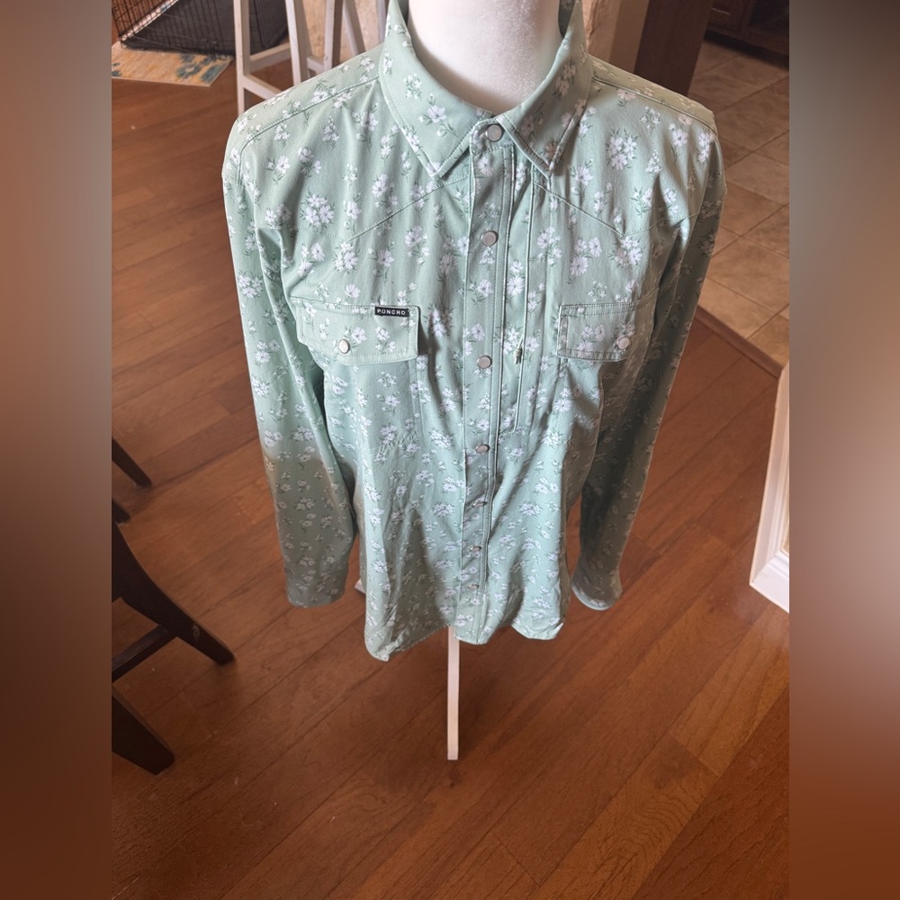NWOT Poncho Outdoors western pearl Men's Casual Shirt